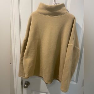 Vineyard Vines camel fleece funnel neck XL